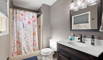 2658 Spielman Heights Dr, Adrian, MI 49221