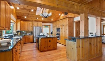 1472 Flowers Ave, Glenbrook, NV 89413