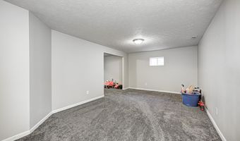 8557 Vyners Ln, Avon, IN 46123
