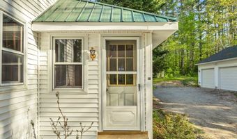 66 Hayes Rd, Alton, NH 03809