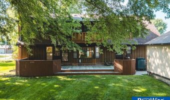 2105 N St St, Aurora, NE 68818