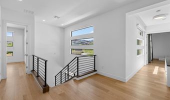24 Garden Rain Dr, Las Vegas, NV 89135
