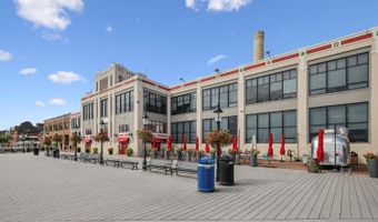 309 HOLLAND 327, Alexandria, VA 22314