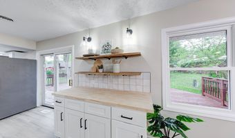 444 Buffalo Dr, Indianapolis, IN 46217