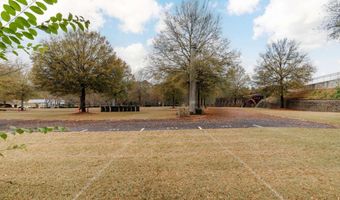 225 Oak St 143, Athens, GA 30605