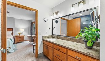 20 Syston Ln, Bella Vista, AR 72714