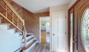 54 Flax Hill Rd, Brookfield, CT 06804
