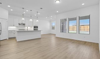 752 Waterhouse Lake Dr, Anna, TX 75409