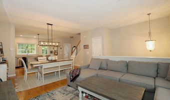 23 Riverview Ct 23, Brookfield, CT 06804