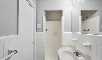 789 Pinewood, Macon, GA 31204