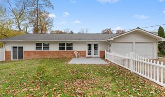 502 Iron Lantern Dr, Ballwin, MO 63011