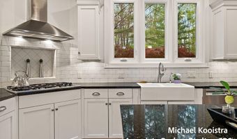 7320 Valhalla Dr SE, Alto, MI 49302