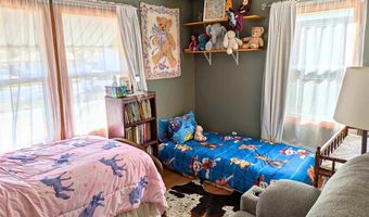 928 BLACK HILLS Ave, Alliance, NE 69301