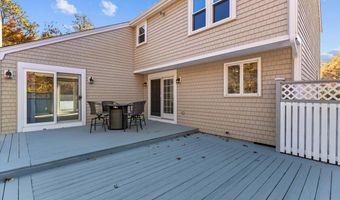 2 Westerly Dr, Bourne, MA 02532
