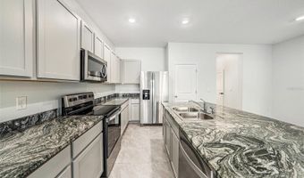 352 MANGROVE SHADE Cir, Apollo Beach, FL 33572
