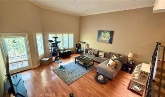 5241 Colodny Dr 403, Agoura Hills, CA 91301