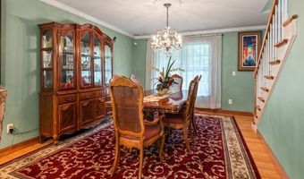 9 Santom St, Auburn, MA 01501