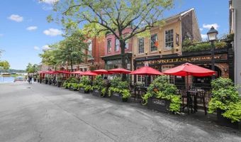 906 S WASHINGTON St S 307, Alexandria, VA 22314