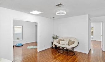 7326 San Bartolo St 220, Carlsbad, CA 92011