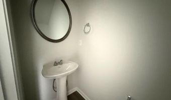 150 Village Green Dr, Adairsville, GA 30103