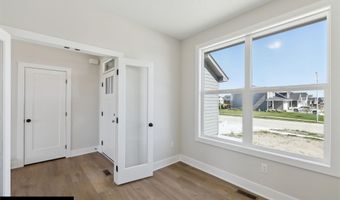 3515 NW 27th St, Ankeny, IA 50023