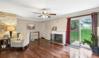 269 Braeshire Dr, Ballwin, MO 63021