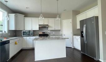 5437 154th St W, Apple Valley, MN 55124