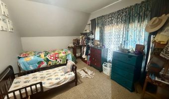631 W Walnut St, Albion, NE 68620