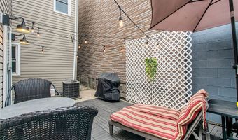 2709 Larkins Way, Airville, PA 15203