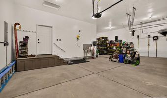 3237 S Chartwell Gdns, Ammon, ID 83406