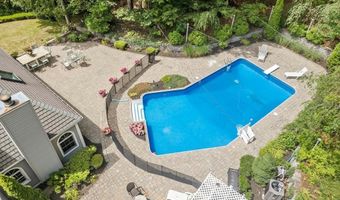 19 Elizabeth Dr, Auburn, MA 01501