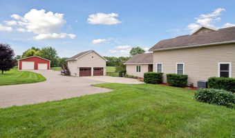 7755 US Highway 127, Addison, MI 49220