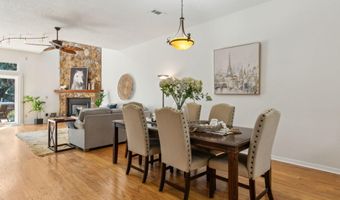 2058 BEACH Ave, Atlantic Beach, FL 32233