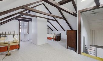 73 Thames St 1, Newport, RI 02840