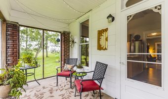 12801 E Edgewater Dr, Albany, IN 47320