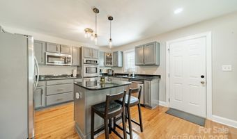 2823 Whiting Ave, Charlotte, NC 28205