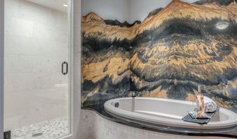 30 Bear Dance Vlg, Bigfork, MT 59911