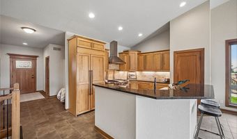 1203 NE 47th St, Ankeny, IA 50021
