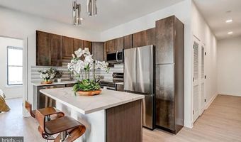 421 S BROADWAY 411, Baltimore, MD 21231