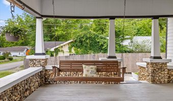 435 5th St, Ashville, AL 35953