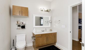 7707 Bluebonnet Blvd #323, Baton Rouge, LA 70810