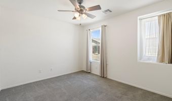 219 E BLUEJAY Dr, Chandler, AZ 85286