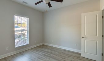 1227 University Ln E, Aiken, SC 29801