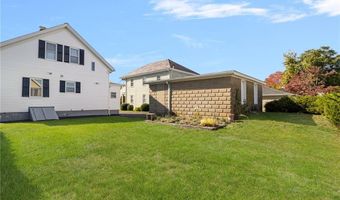 82 Clemence St, Cranston, RI 02920