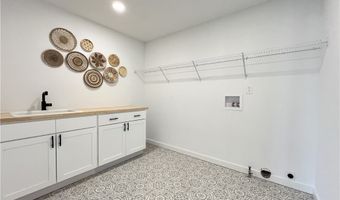 21 Two Rod Rd, Alden, NY 14004