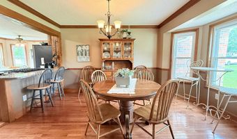 512 Lookout Dr, Arab, AL 35016