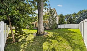 6139 PALOMINO Dr, Allentown, PA 18106