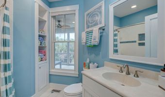 28 Sabal Palm Trl, Bald Head Island, NC 28461