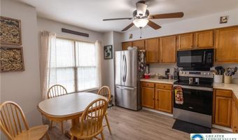 257 Ridgeview Dr, Alburtis, PA 18011