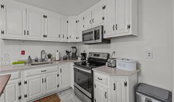 54 Delway Rd, East Providence, RI 02914